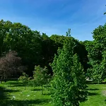 Apartman Batorego Grey - Stacja Metra 300m