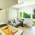 Batorego Grey - Stacja Metra 300m Apartman Varsó