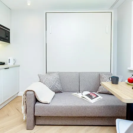 Apartment Batorego Grey - Stacja Metra 300m - Bezplatny Parking