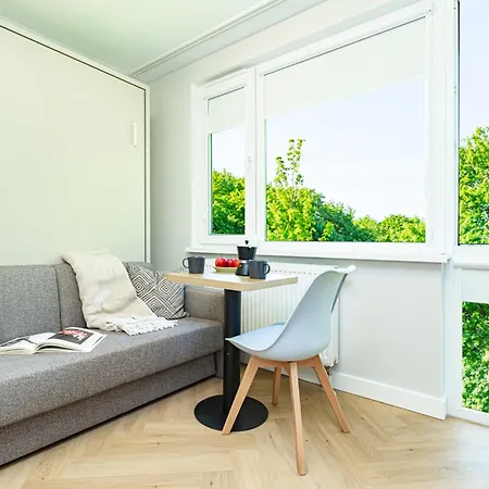 Batorego Grey - Stacja Metra 300m - Bezplatny Parking