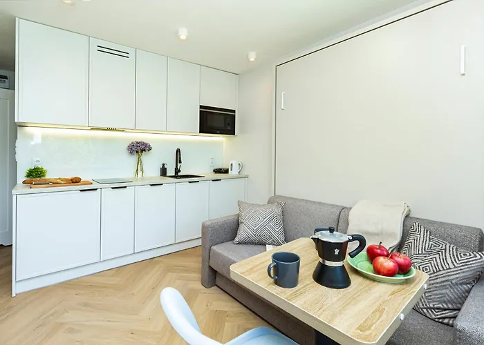 Batorego Grey - Stacja Metra 300m - Bezpłatny Parking Apartament *