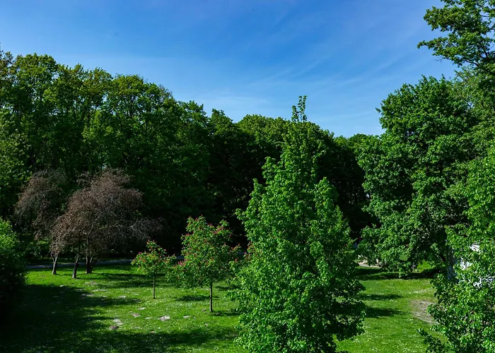 Apartament Batorego Grey - Stacja Metra 300m - Bezpłatny Parking