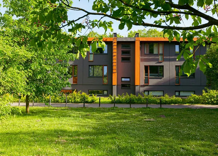 Batorego Grey - Stacja Metra 300m - Bezpłatny Parking